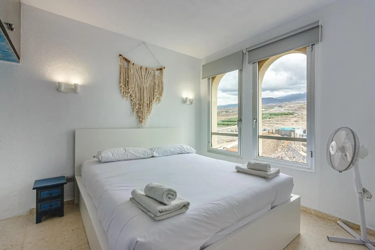 Amazing Penthouse Free Wifi Apartment Callao Salvaje 0*,  Spain